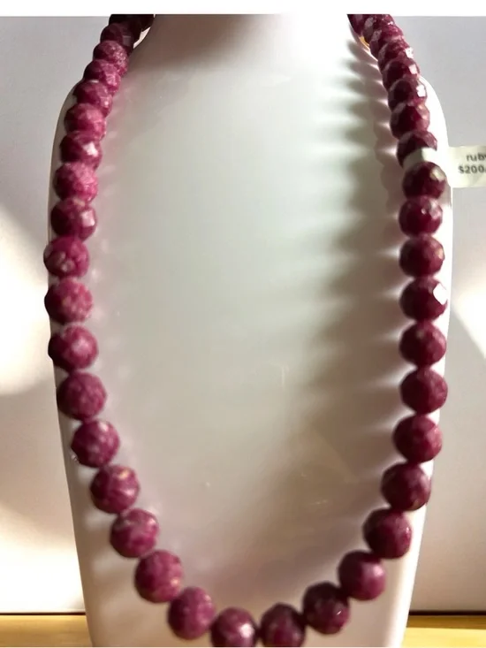 Natural Ruby Faceted Bead Necklace - Deep Pink 10mm High Quality”New Arrival” - Picture 4 of 4